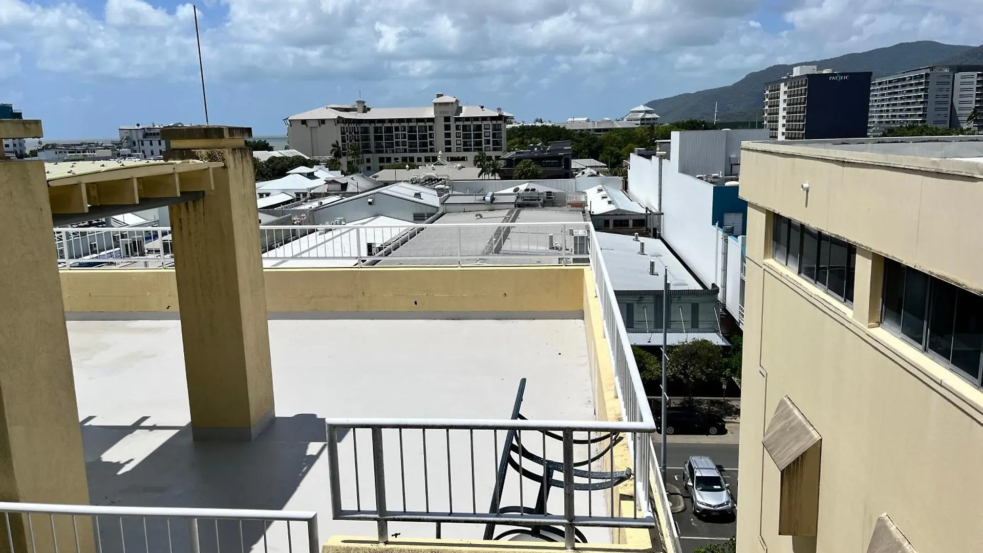 Inn Cairns Boutique Hotel,Hidden Gem شقة